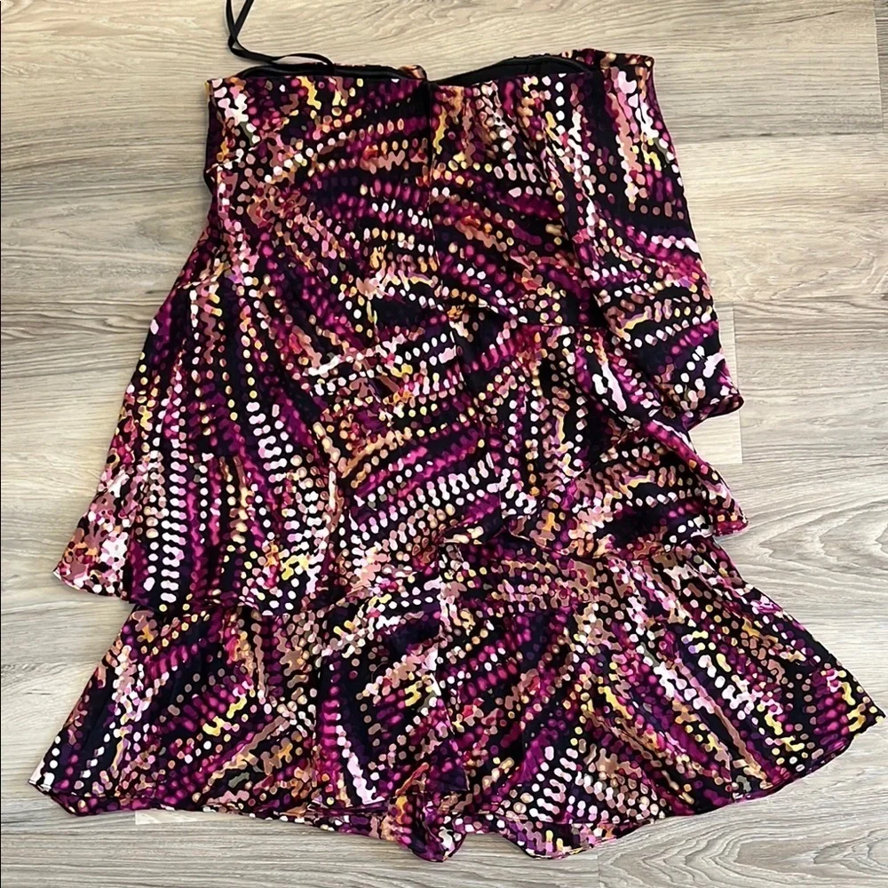 BCBGMAXAZRIA Vibrant Strapless Dot Dress Size 4
